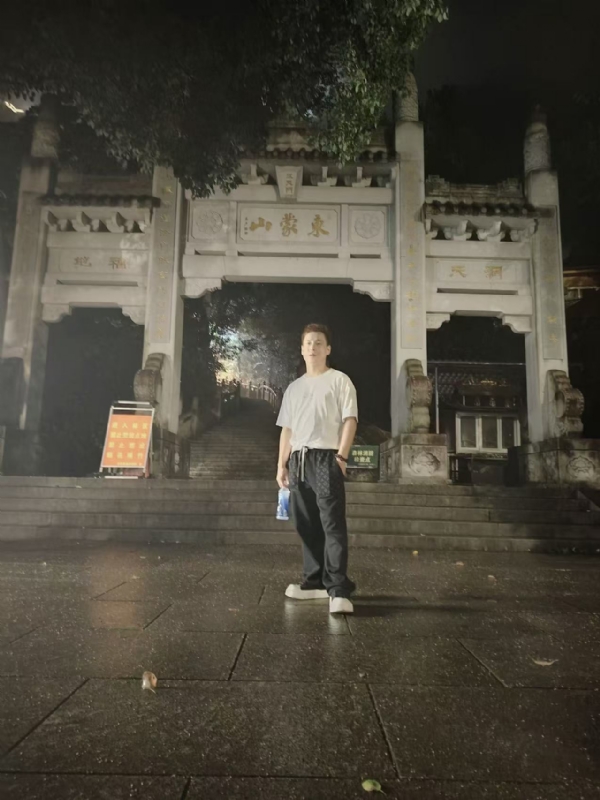 慕晨的第一张照片--温州父母相亲团